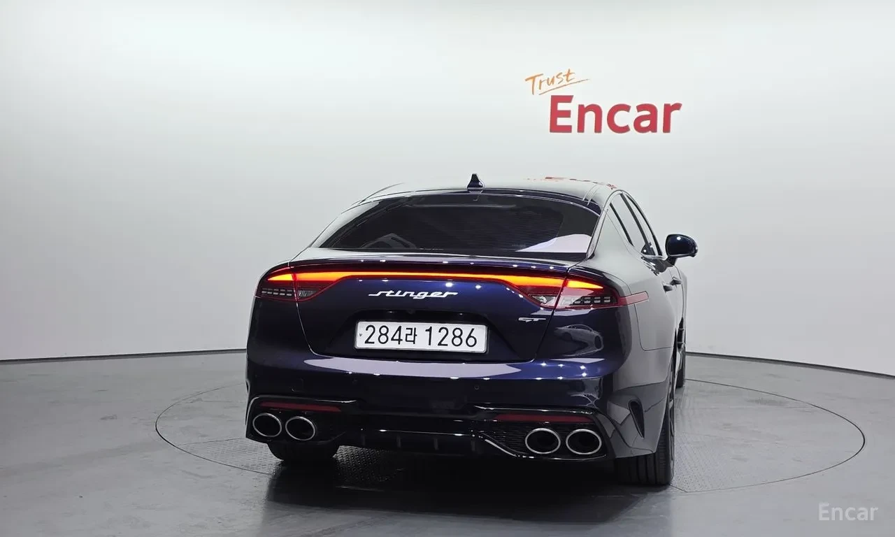 Kia Stinger ACRO EDITION* BREMBO* HEAD-UP* ОБДУХ* 360 КАМЕРИ, снимка 3 - Автомобили и джипове - 54355058