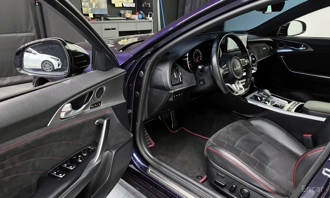 Kia Stinger ACRO EDITION* BREMBO* HEAD-UP* ОБДУХ* 360 КАМЕРИ, снимка 7 - Автомобили и джипове - 54355058