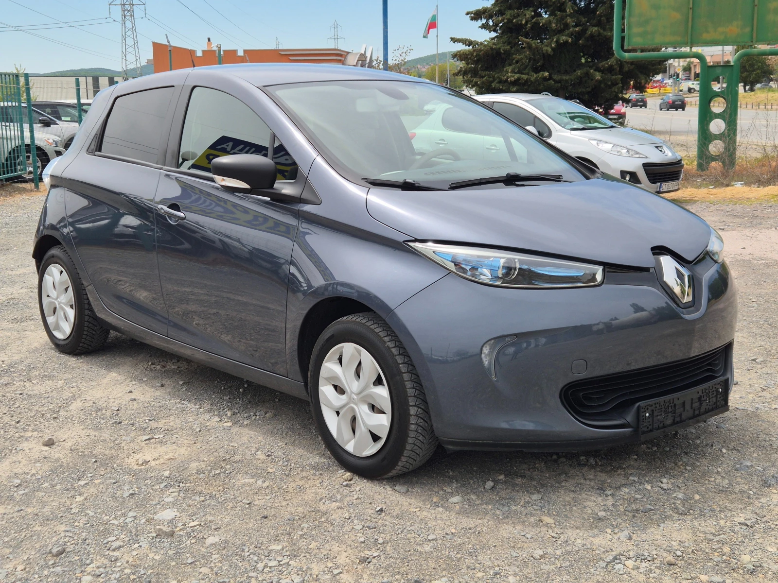Renault Zoe 41 KWh, снимка 7 - Автомобили и джипове - 54409597