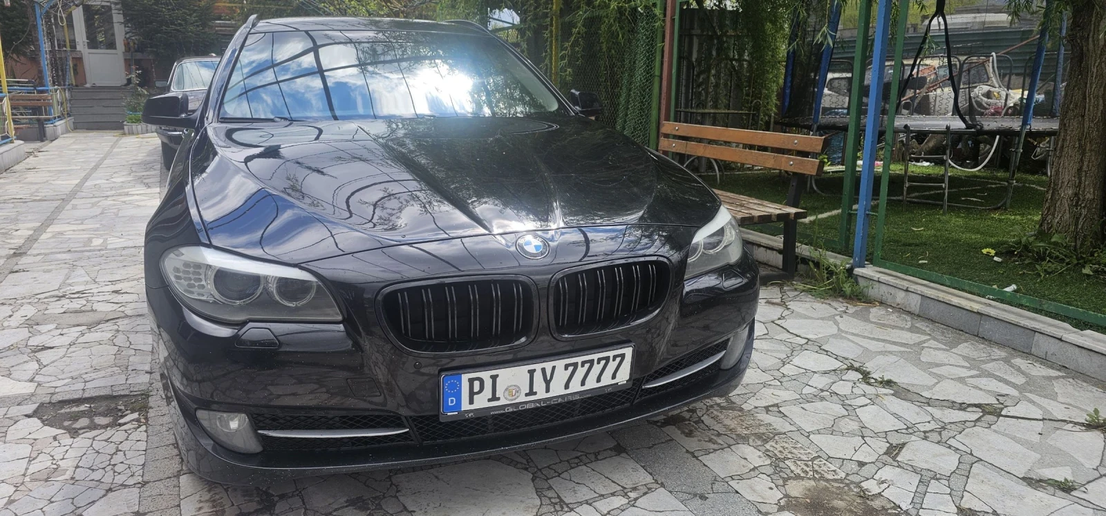 BMW 520 2.0d Автоматик Перфектена , снимка 10 - Автомобили и джипове - 54609240