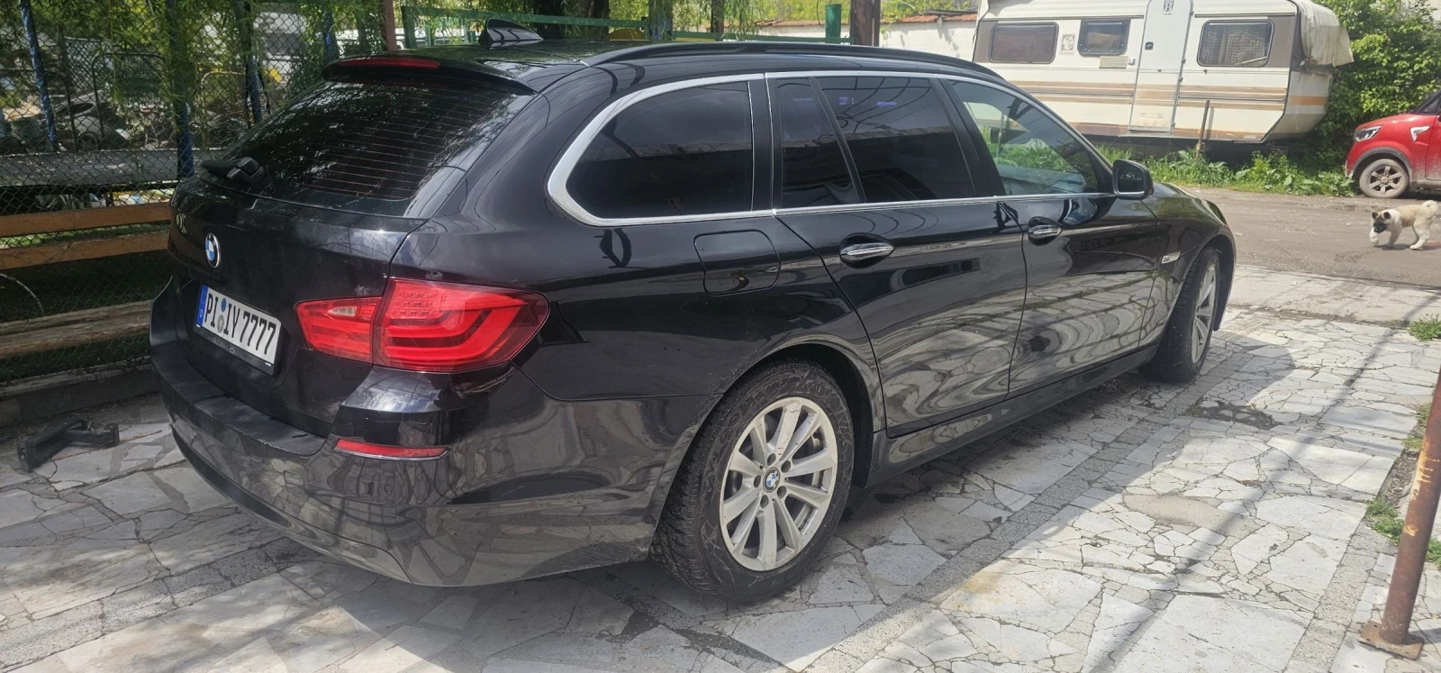 BMW 520 2.0d Автоматик Перфектена , снимка 5 - Автомобили и джипове - 54609240