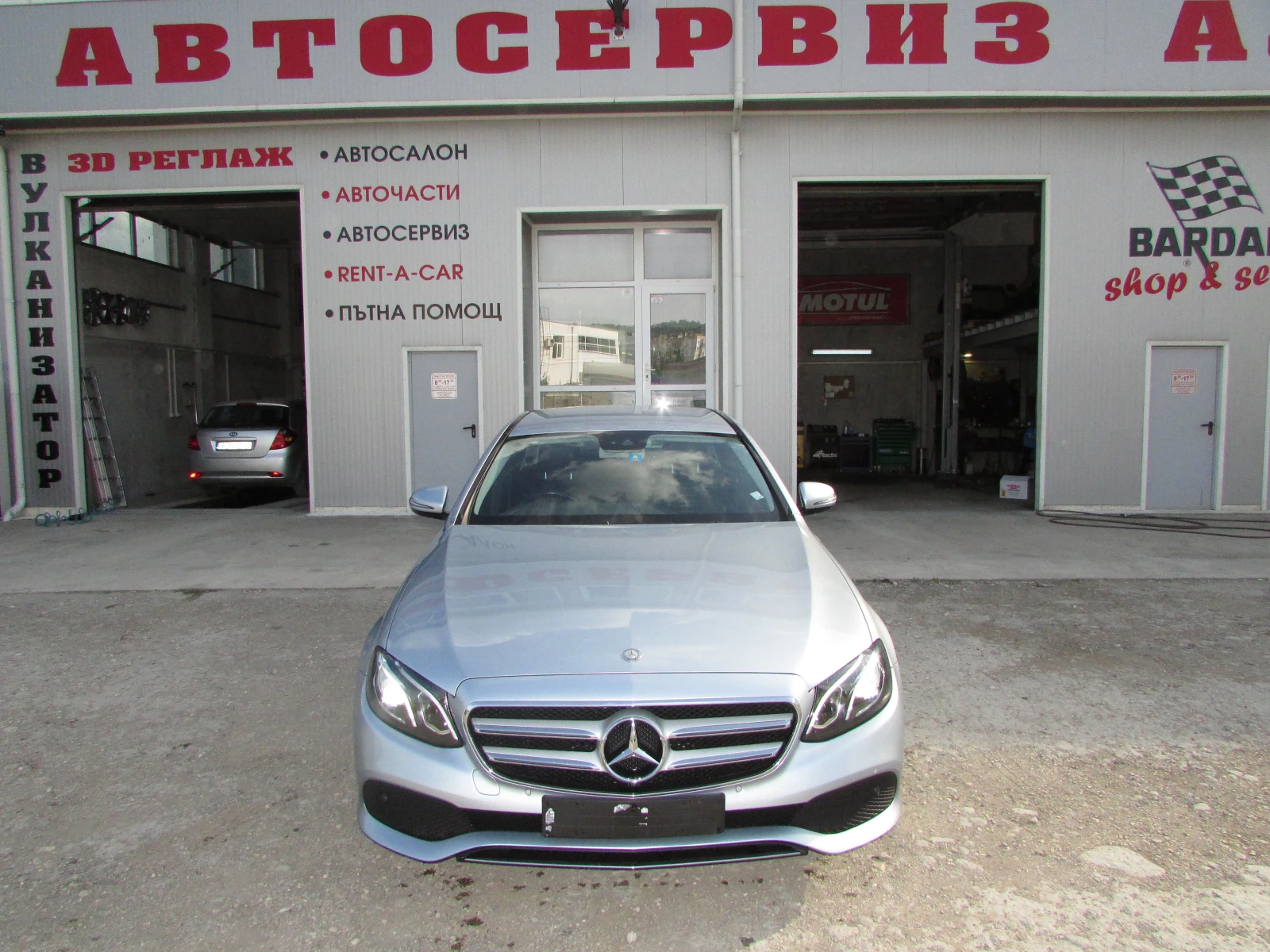 Mercedes-Benz E 220 CDI OM654920, снимка 3 - Автомобили и джипове - 54622983