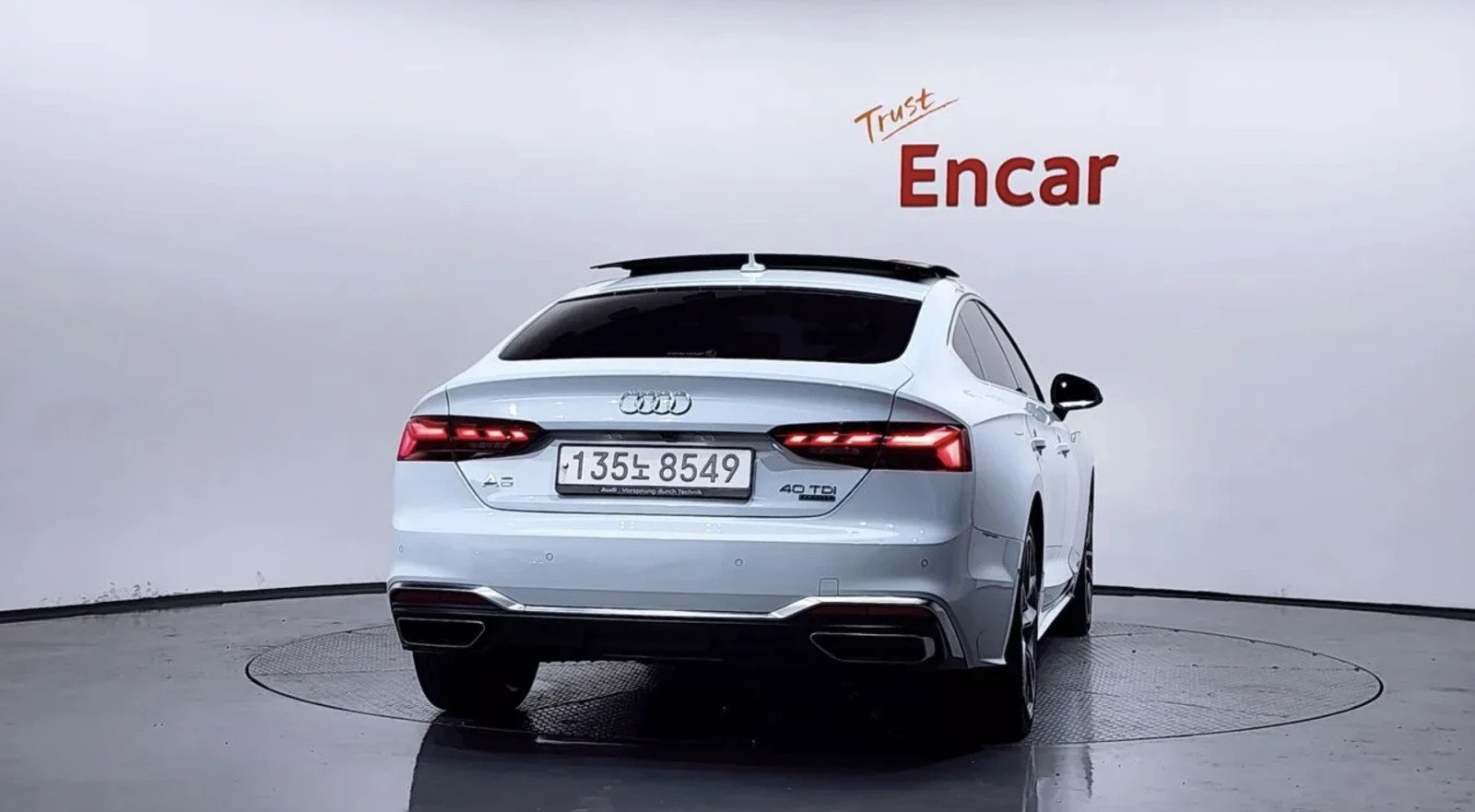 Audi A5 40 TDI QUATTRO / S LINE / ОБДУХВАНЕ / ШИБИДАХ, снимка 4 - Автомобили и джипове - 54711718