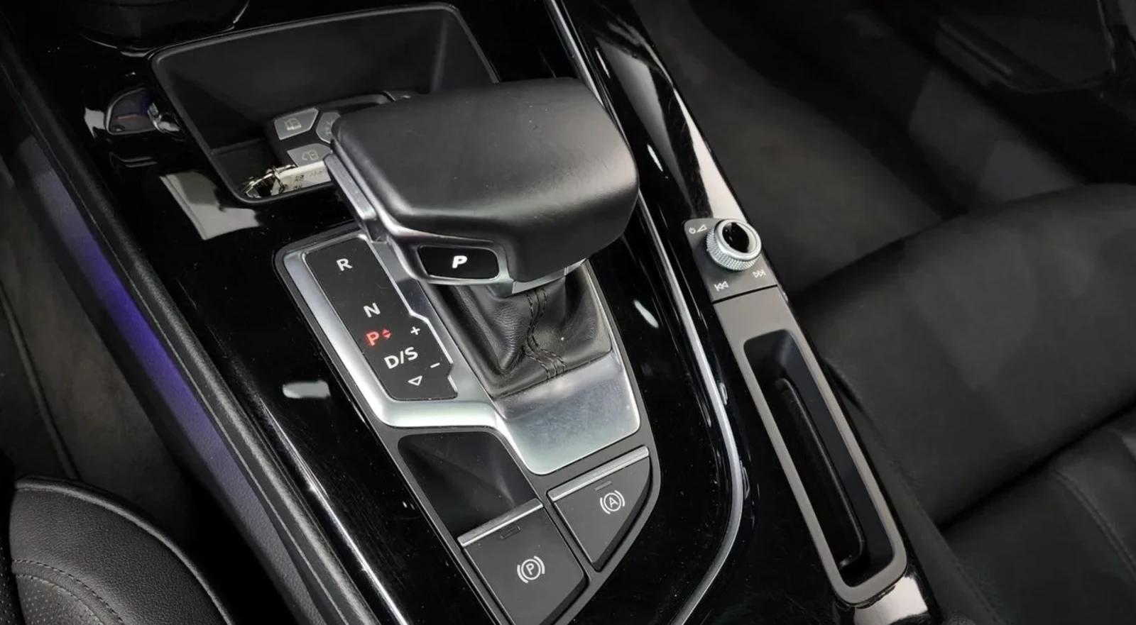 Audi A5 40 TDI QUATTRO / S LINE / ОБДУХВАНЕ / ШИБИДАХ, снимка 12 - Автомобили и джипове - 54711718