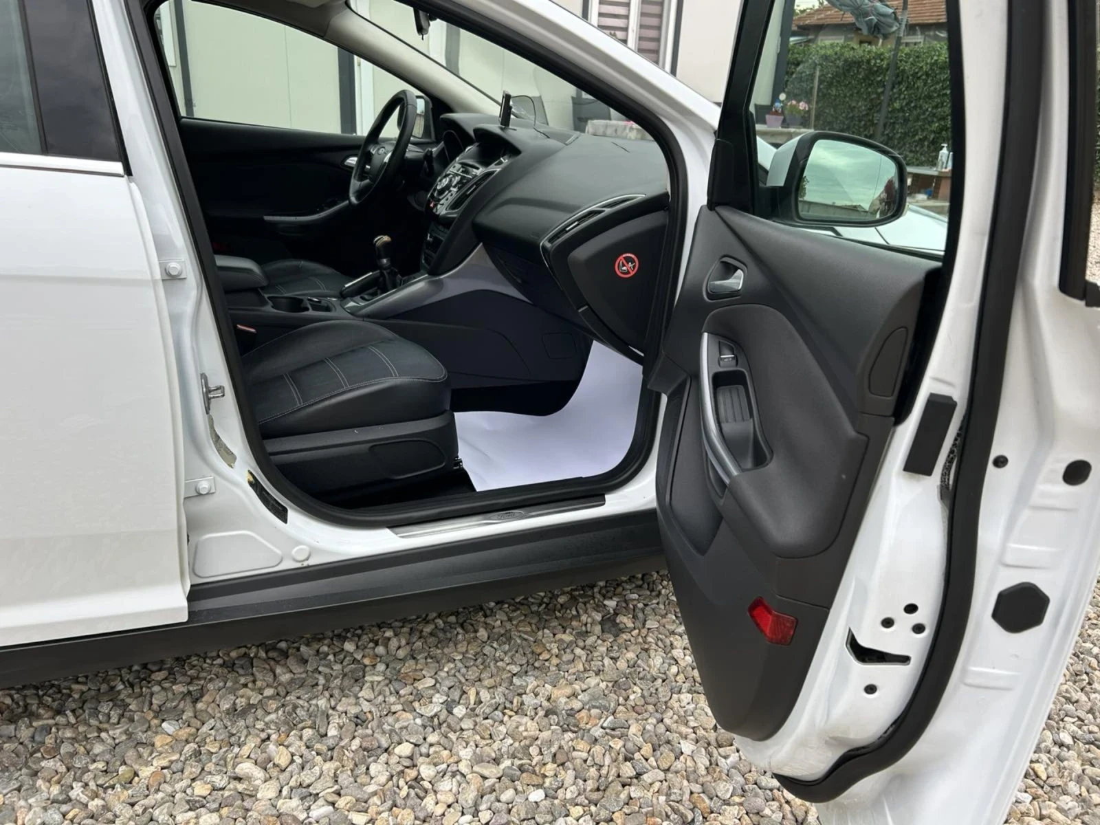 Ford Focus Sport, снимка 5 - Автомобили и джипове - 54730121