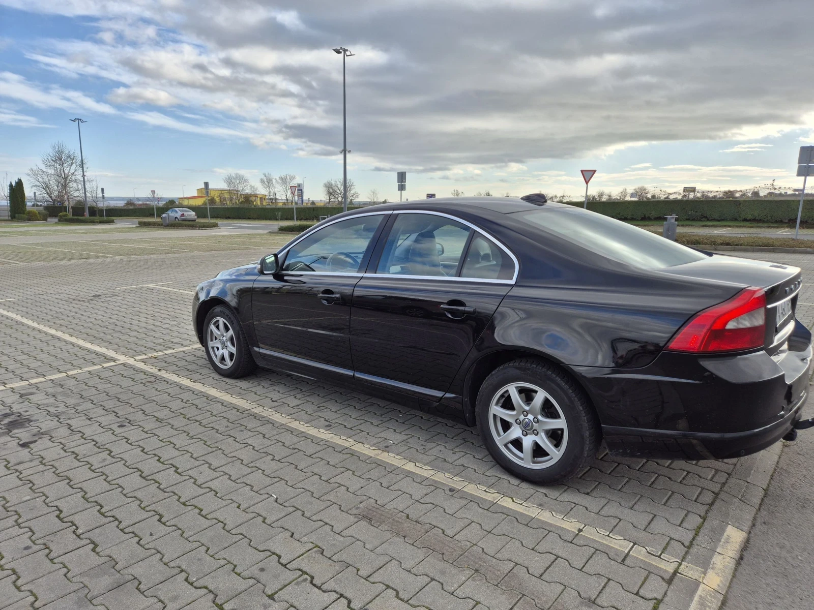 Volvo S80 2.0d, снимка 5 - Автомобили и джипове - 55324186