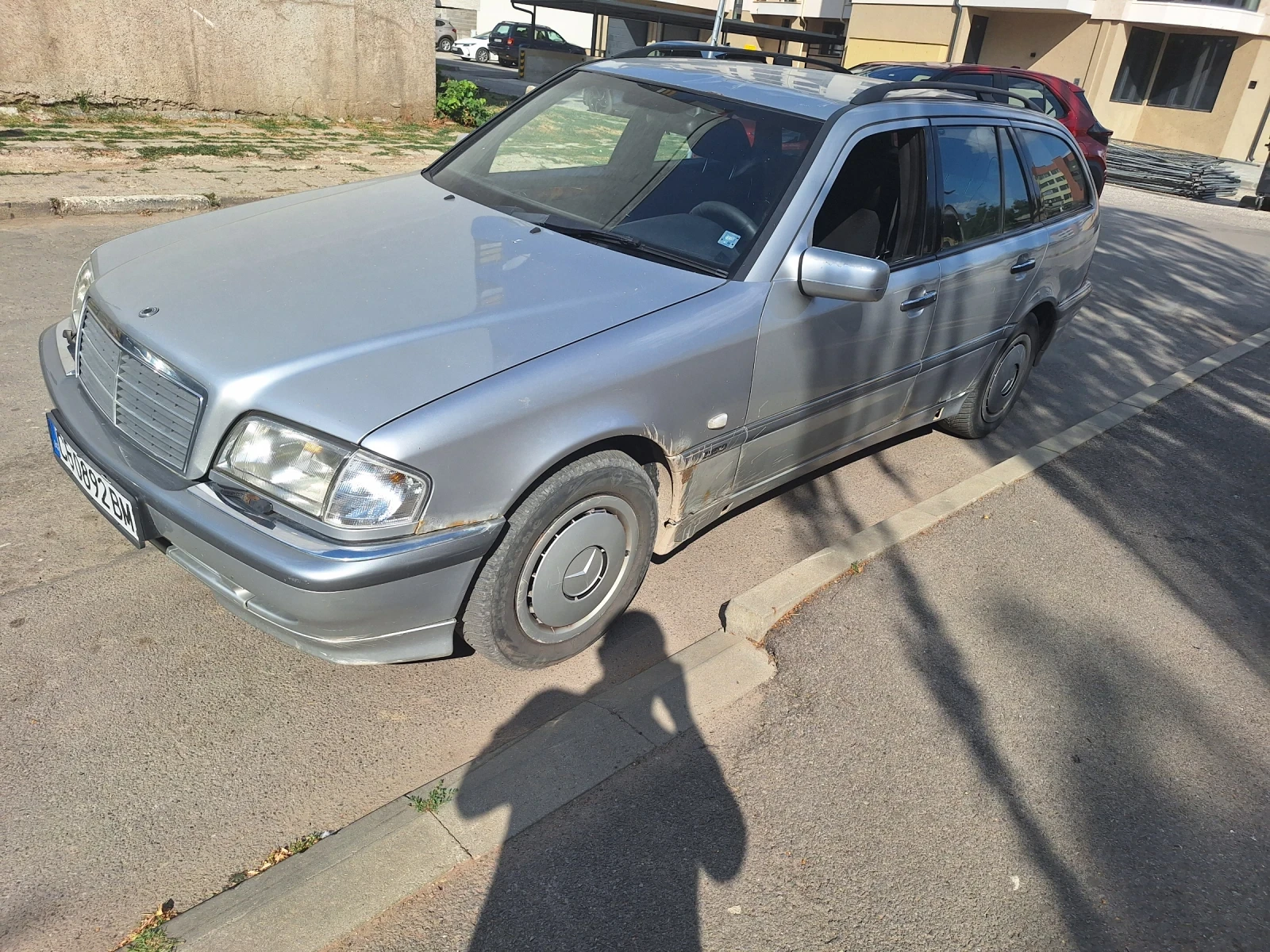 Mercedes-Benz C 220 C220, снимка 2 - Автомобили и джипове - 55628109