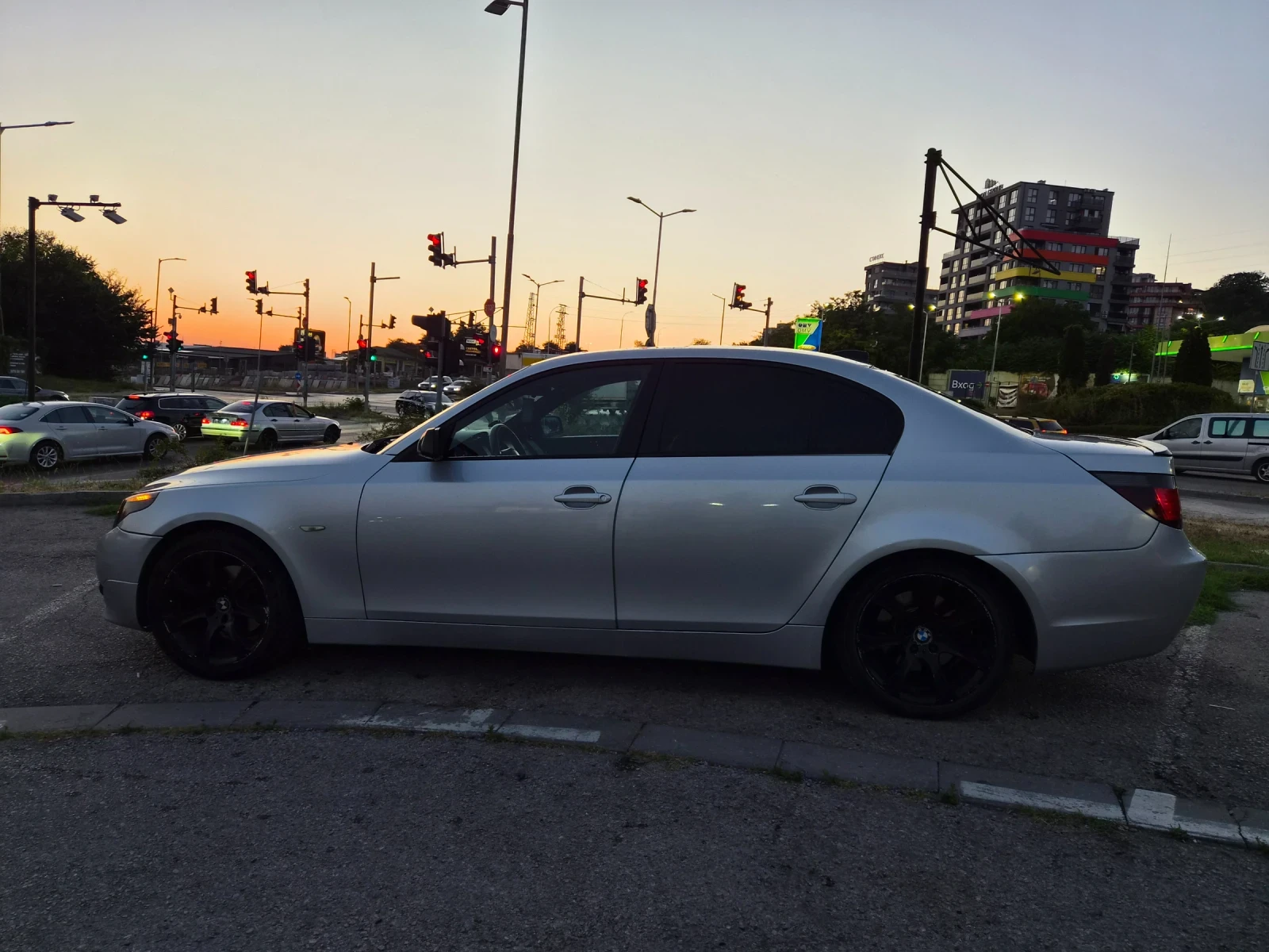 BMW 525, снимка 8 - Автомобили и джипове - 55752184