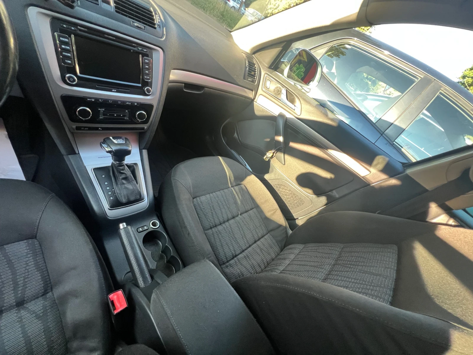 Skoda Octavia ?koda Octavia II Scout facelift 2.0 TDI, снимка 9 - Автомобили и джипове - 55814490
