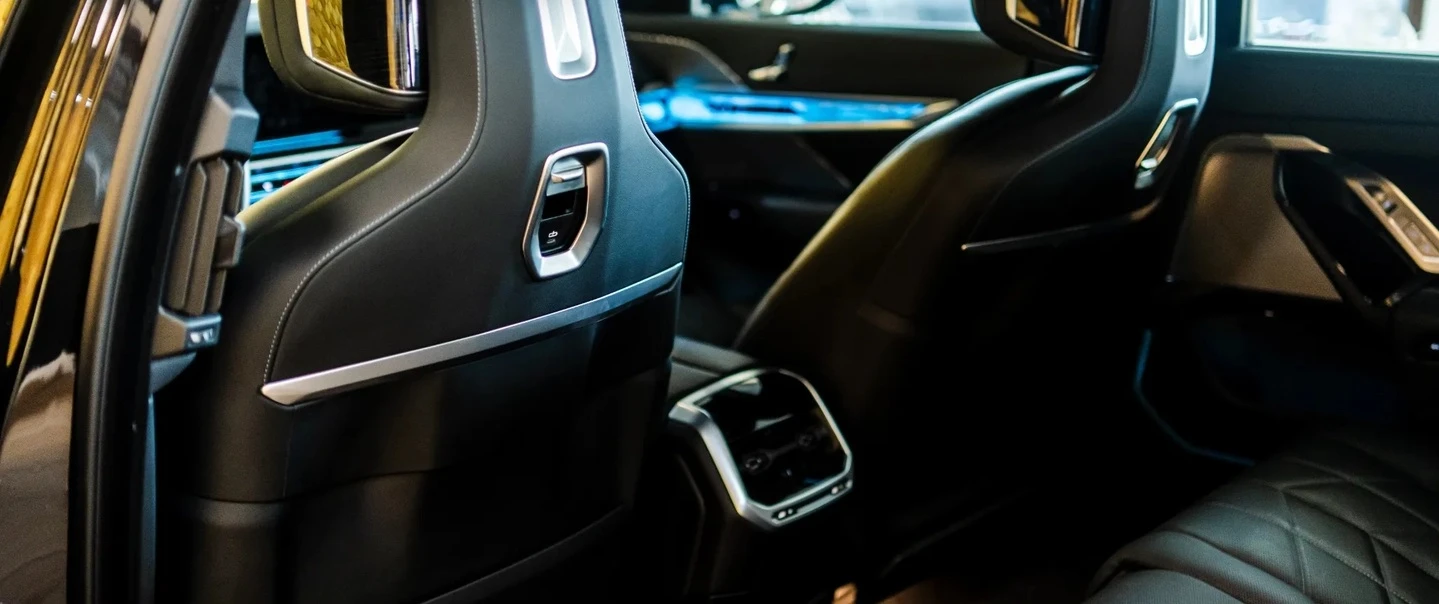 BMW i7 xDrive60 M-Sport  | Mobile.bg � ����������� 7