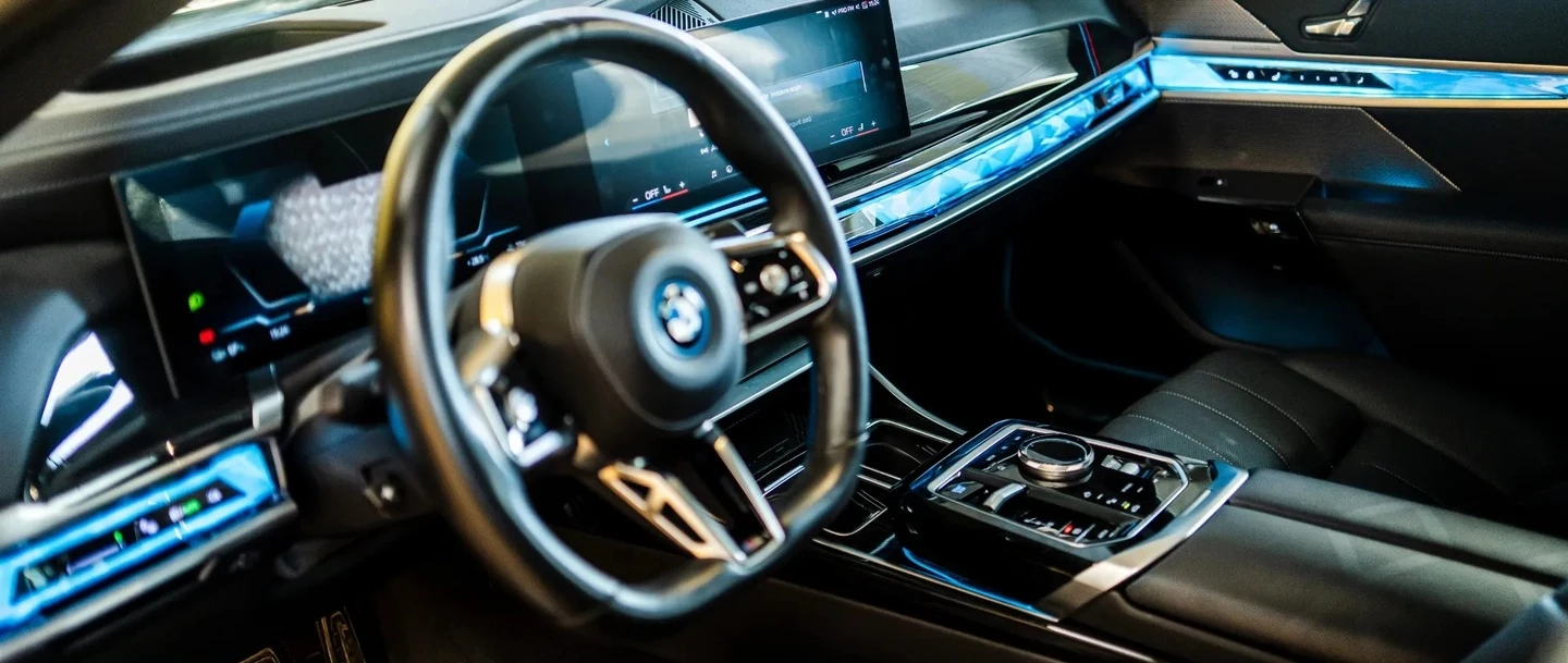 BMW i7 xDrive60 M-Sport  | Mobile.bg � ����������� 5