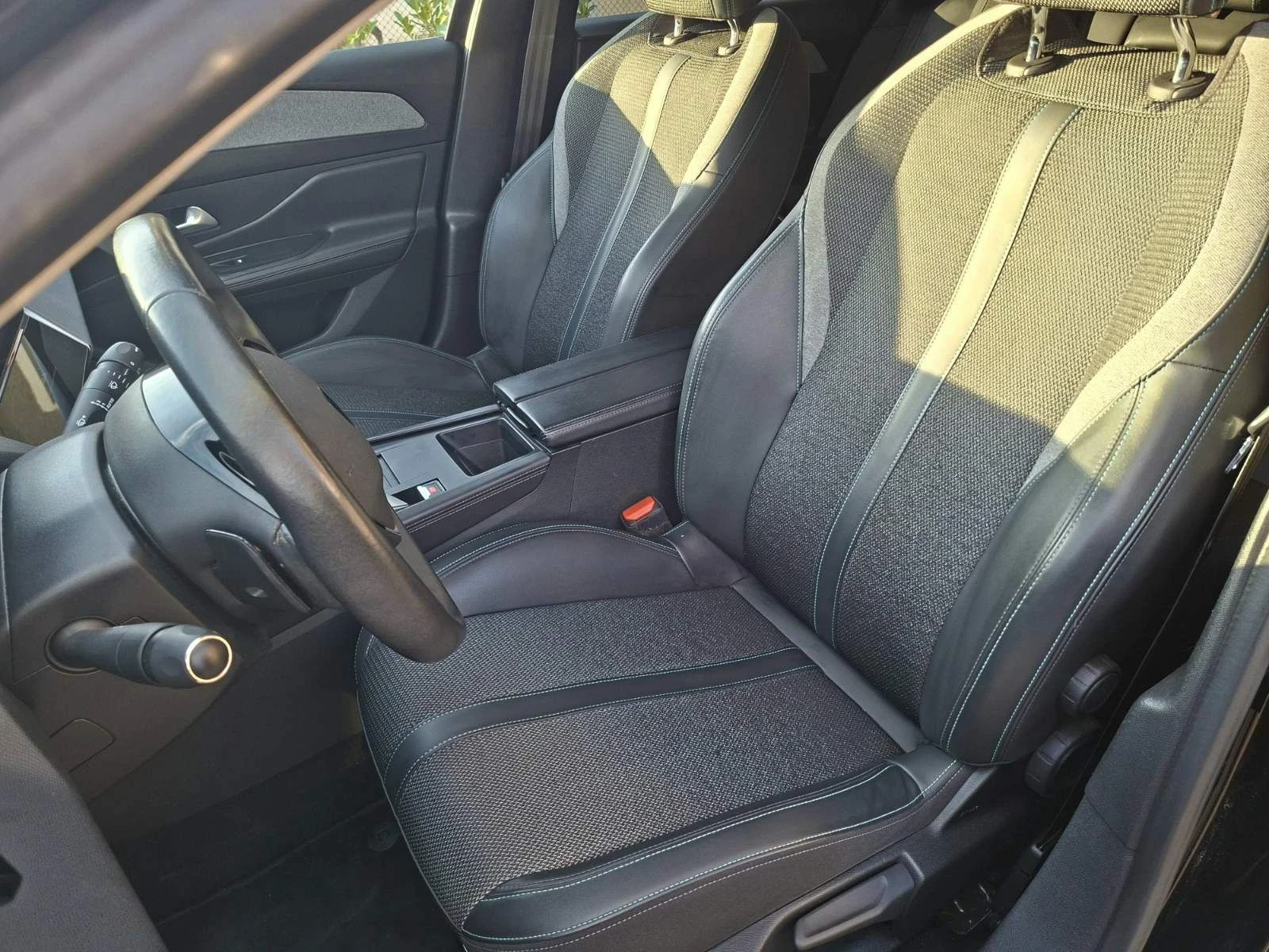 Peugeot 308, снимка 13 - Автомобили и джипове - 56648576