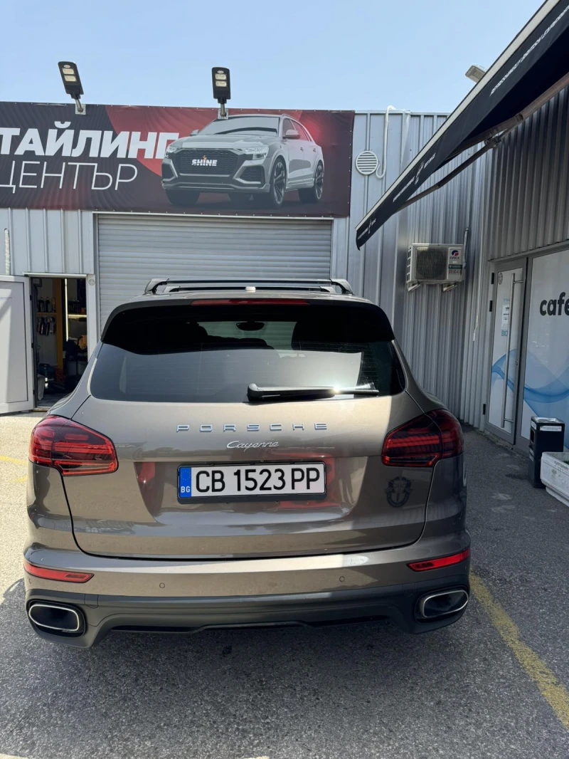 Porsche Cayenne, снимка 8 - Автомобили и джипове - 47851922