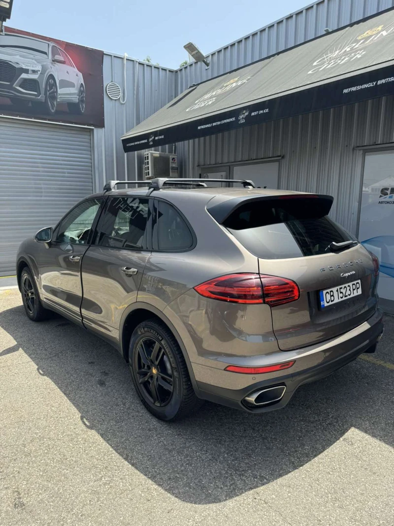 Porsche Cayenne, снимка 2 - Автомобили и джипове - 47851922