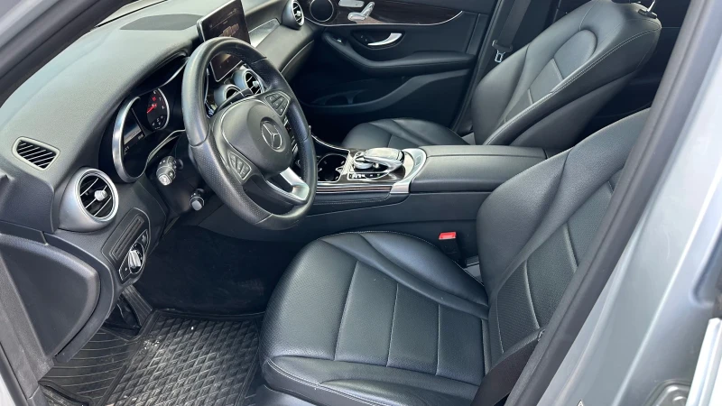 Mercedes-Benz GLC 300, снимка 11 - Автомобили и джипове - 52374143