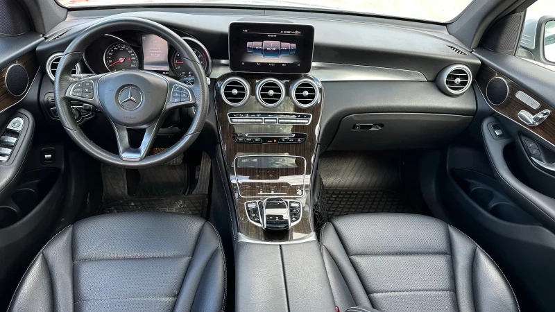 Mercedes-Benz GLC 300, снимка 10 - Автомобили и джипове - 52374143