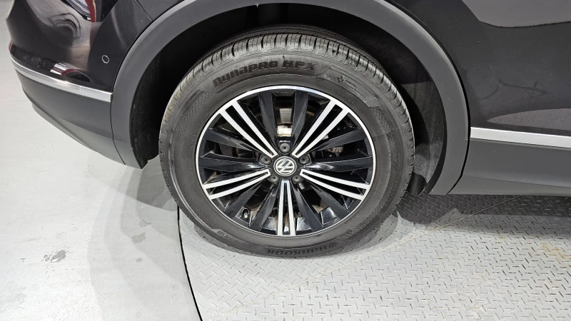 VW Tiguan 2.0TDI PRESTIGE , снимка 5 - Автомобили и джипове - 52535993