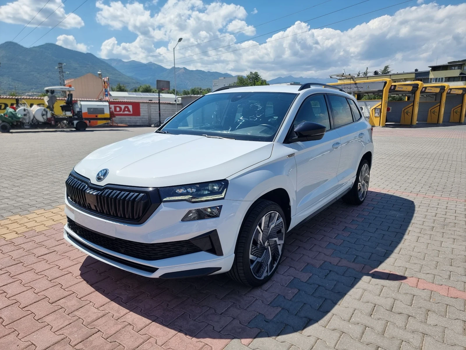 Skoda Karoq  SPORT LINE 2.0 TDI  | Mobile.bg   1
