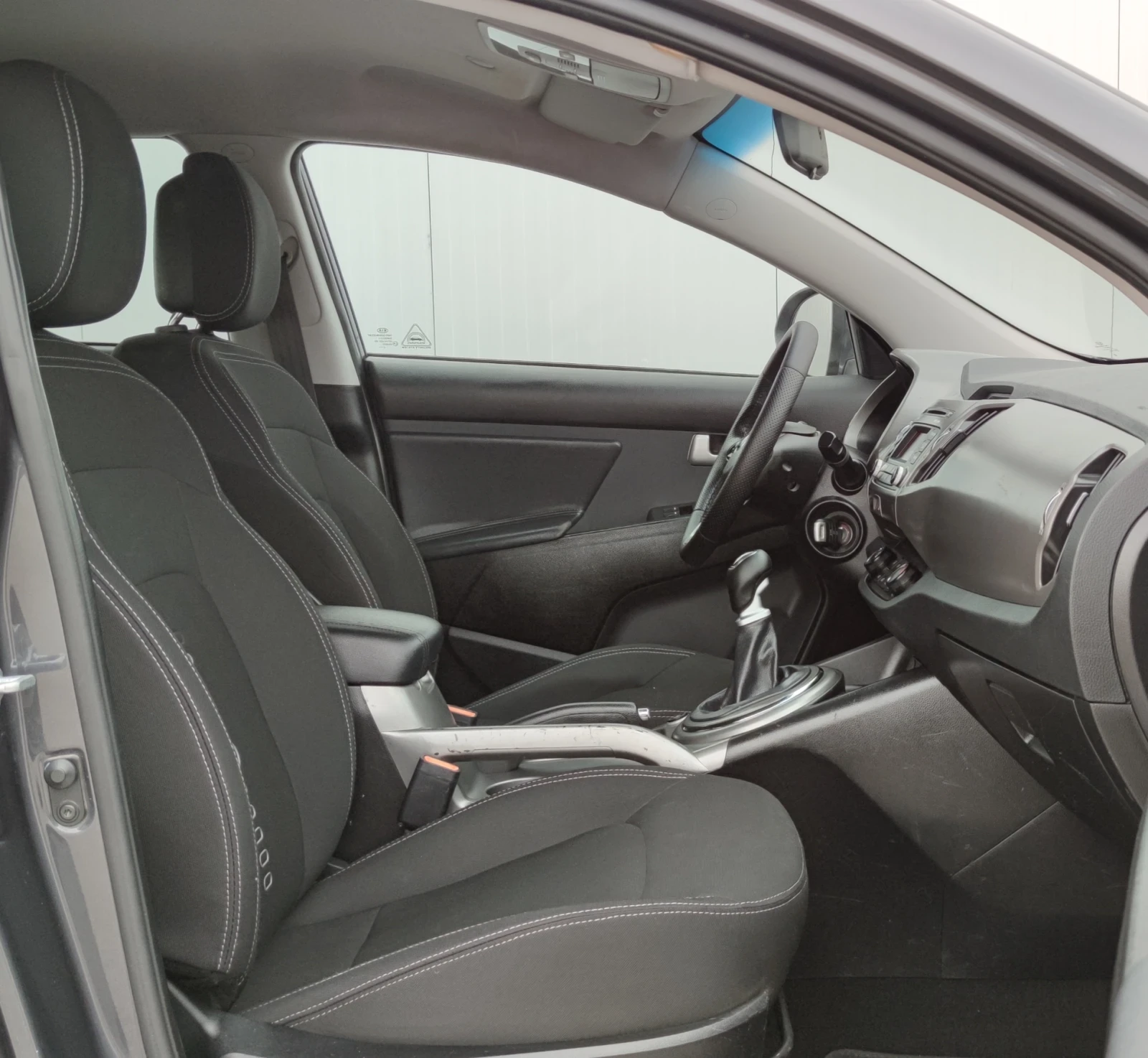 Kia Sportage 1.6i* 136�.�* LPG* Facelift*  | Mobile.bg � ����������� 10