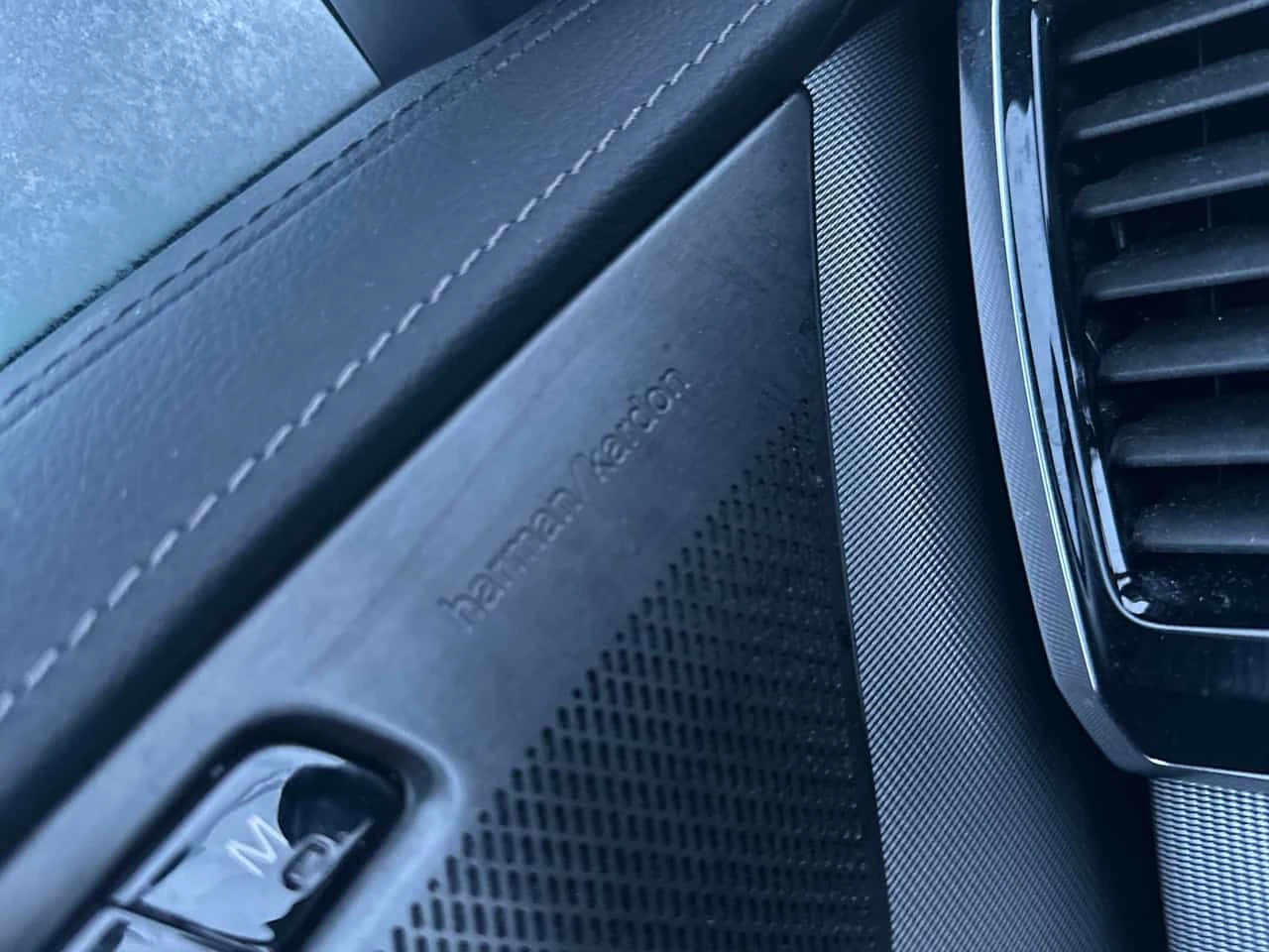 Volvo Xc90 * Ultimate Dark Theme * CARFAX * ЦЕНА ДО БГ - изображение 10