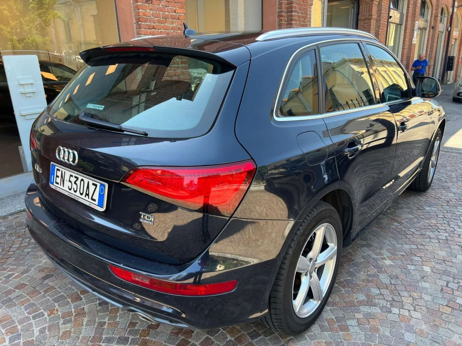 Audi Q5 3.0tdi , снимка 3 - Автомобили и джипове - 53806634