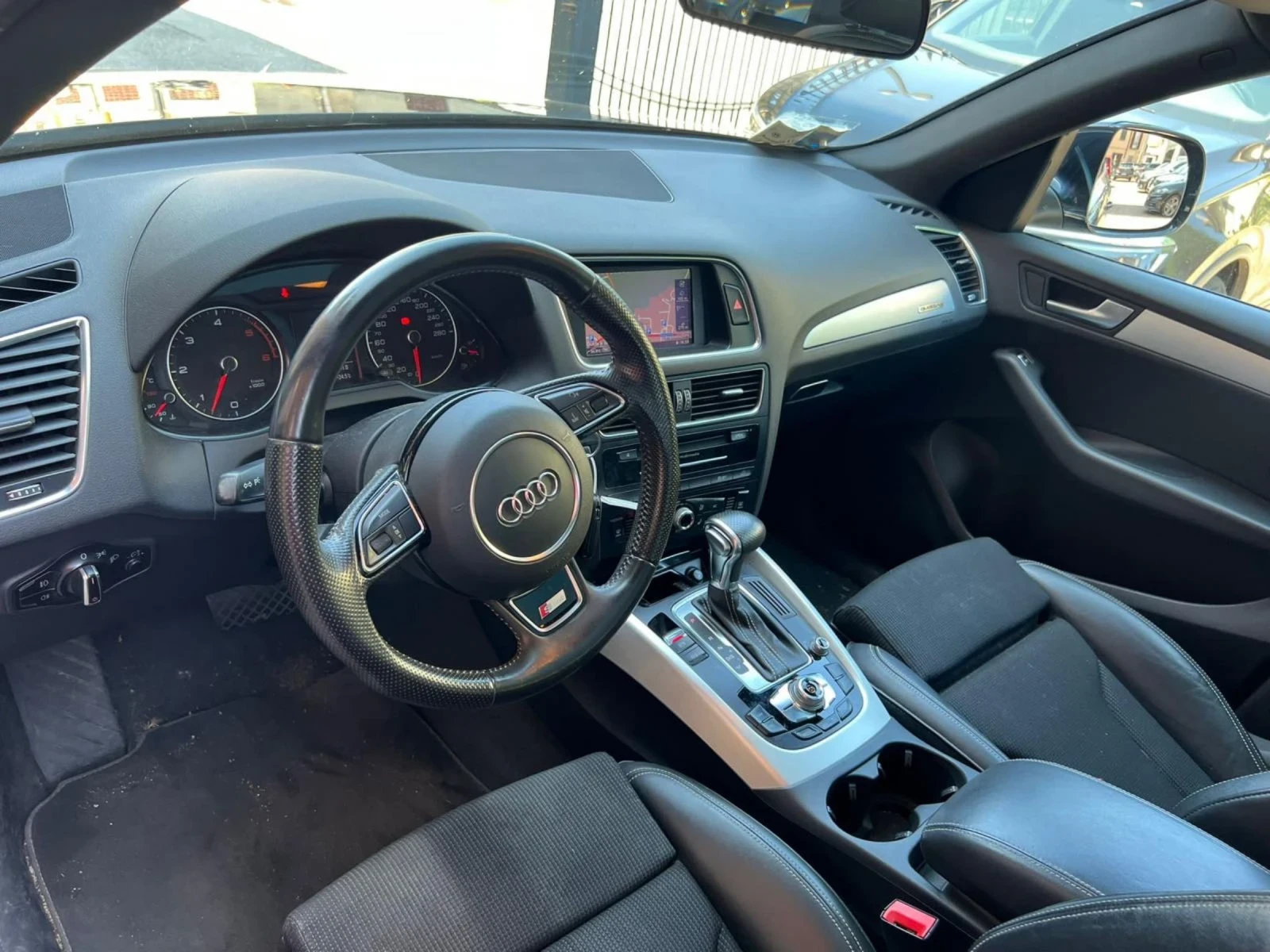 Audi Q5 3.0tdi , снимка 10 - Автомобили и джипове - 53806634