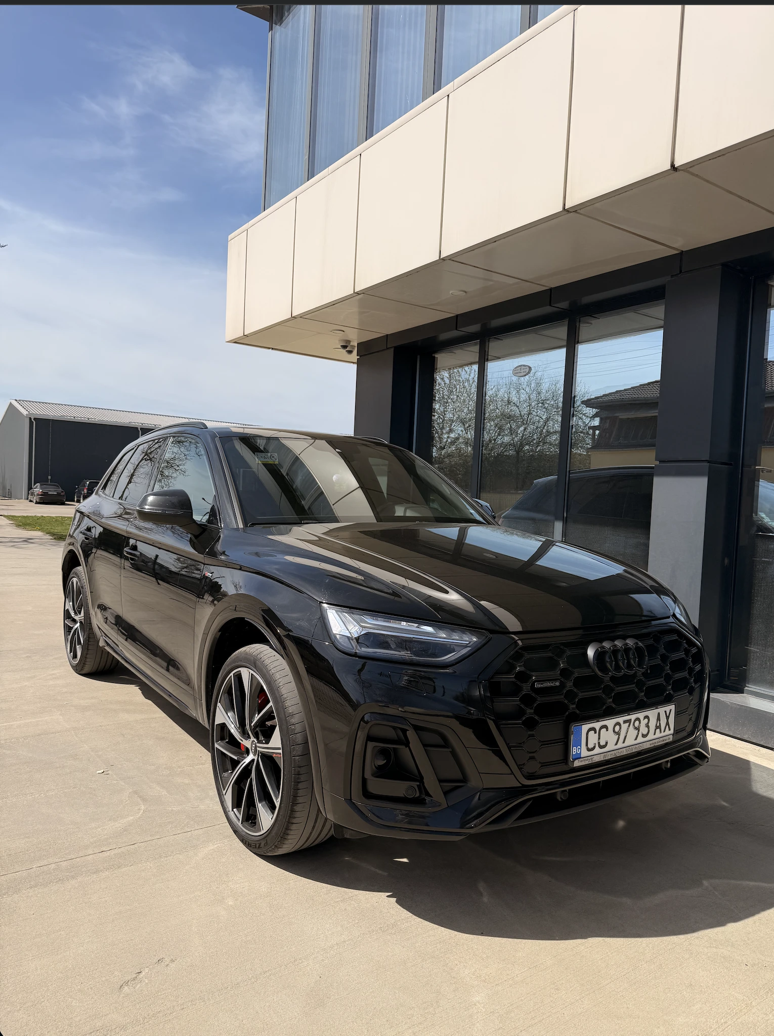 Audi Q5 40 TDI 3X SLINE MATRIX  DIST CAMERA, снимка 5 - Автомобили и джипове - 54213639