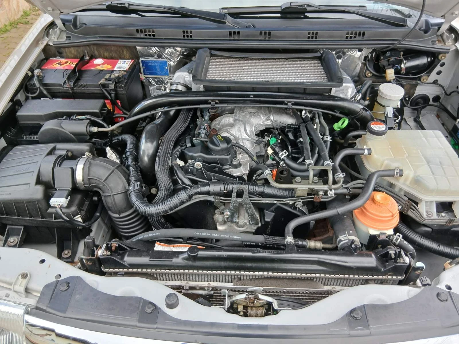 Suzuki Grand vitara 2.0HDI klima, снимка 9 - Автомобили и джипове - 54219023