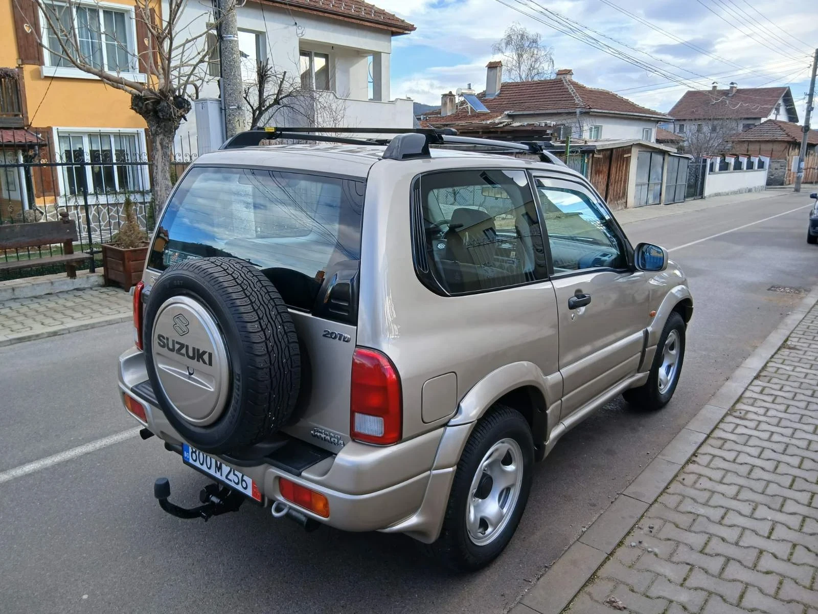 Suzuki Grand vitara 2.0HDI klima, снимка 5 - Автомобили и джипове - 54219023