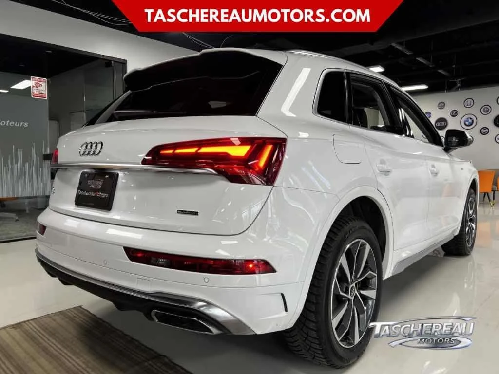 Audi Q5 Progressiv/ДИСТРОНИК/ПОДГРЕВ/CARFAX/ФИНАНСИРАНЕ, снимка 3 - Автомобили и джипове - 54974197
