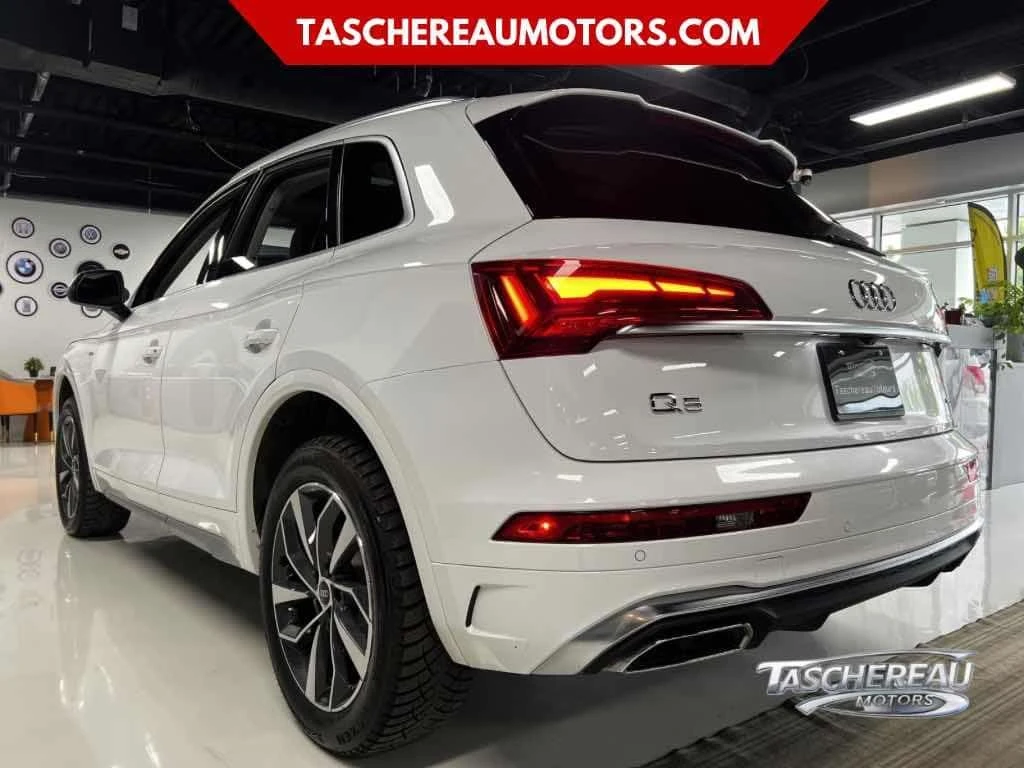 Audi Q5 Progressiv/ДИСТРОНИК/ПОДГРЕВ/CARFAX/ФИНАНСИРАНЕ, снимка 2 - Автомобили и джипове - 54974197