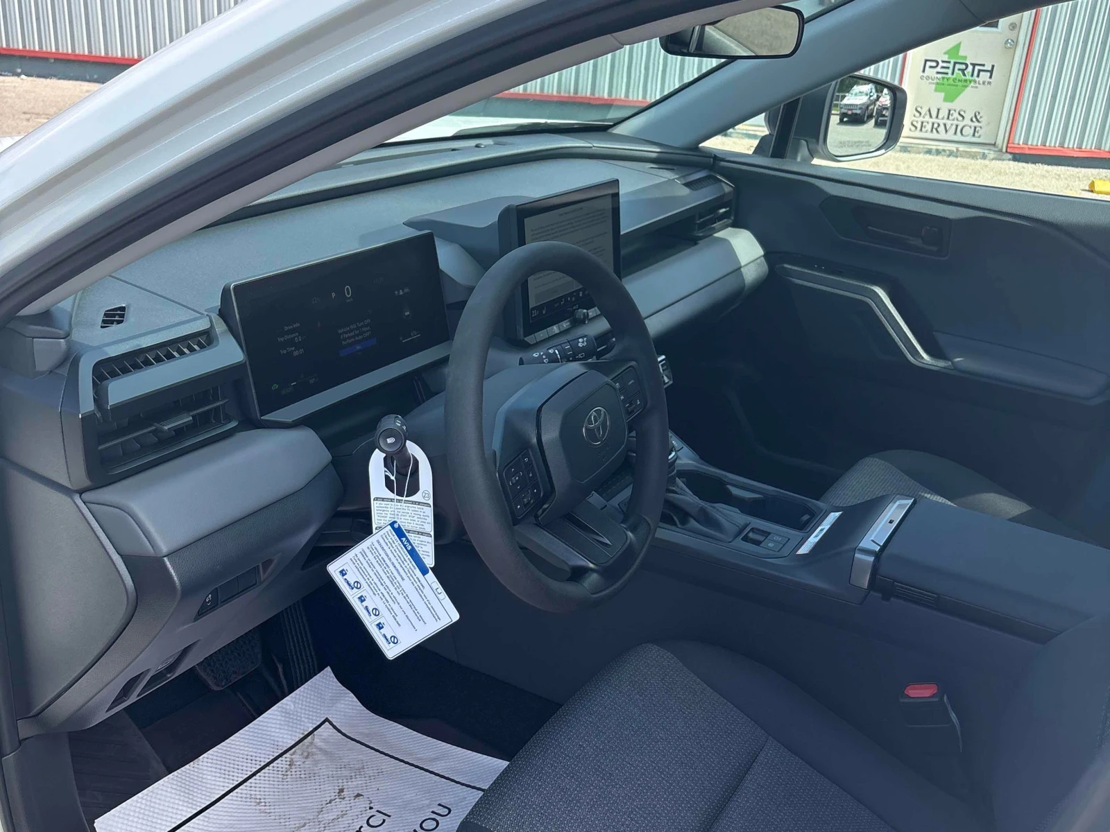 Toyota Rav4 * AWD * CARFAX * БЕЗ ПЪРВОНАЧАЛНА ВНОСКА, снимка 5 - Автомобили и джипове - 55812247