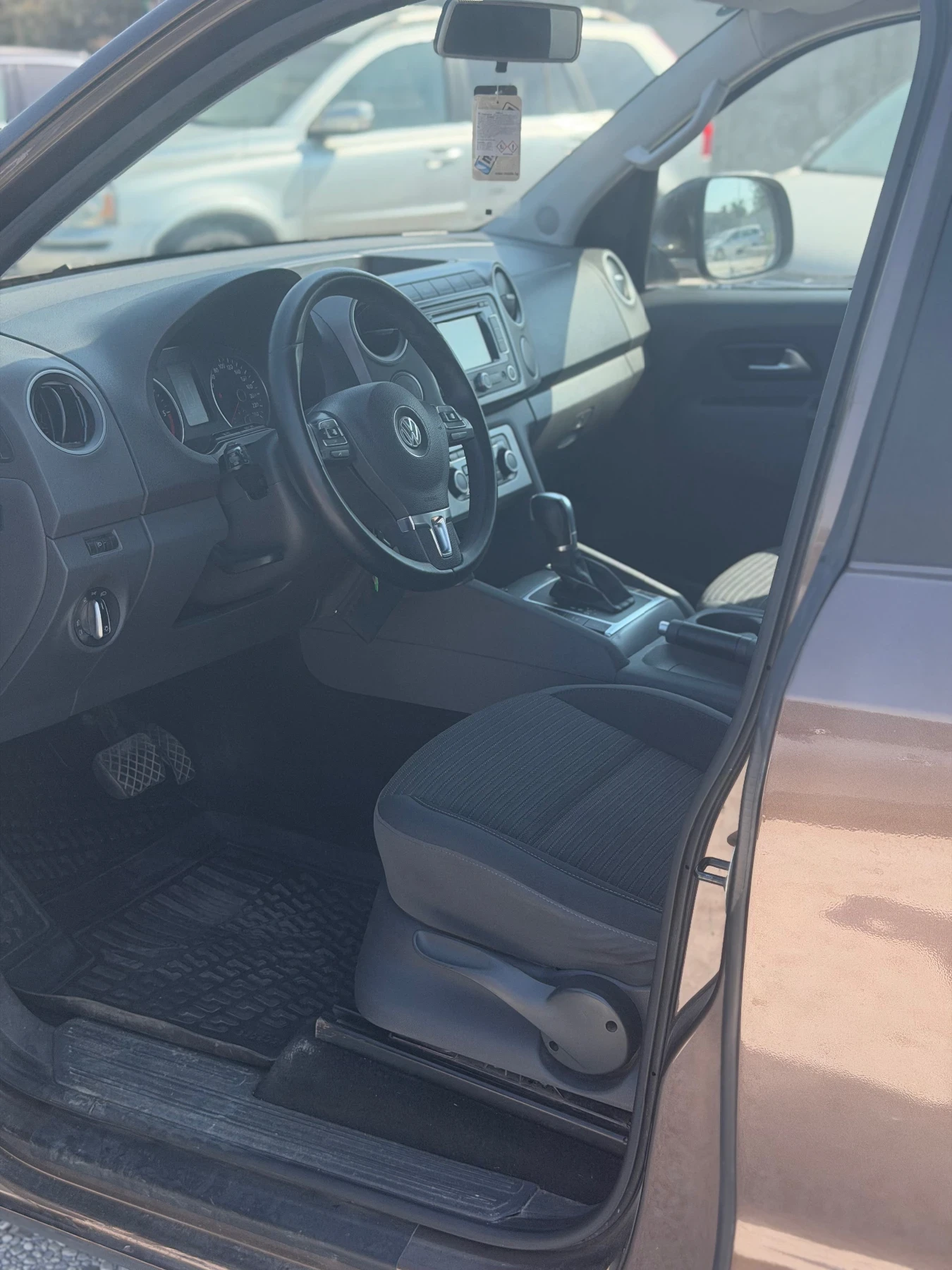 VW Amarok 2.0TDI 190HP 8ZF, снимка 8 - Автомобили и джипове - 56032716