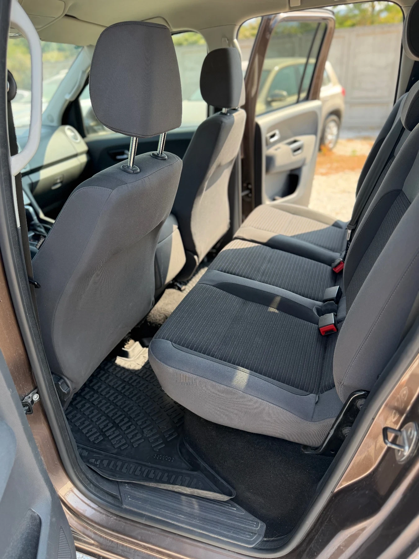 VW Amarok 2.0TDI 190HP 8ZF, снимка 10 - Автомобили и джипове - 56032716