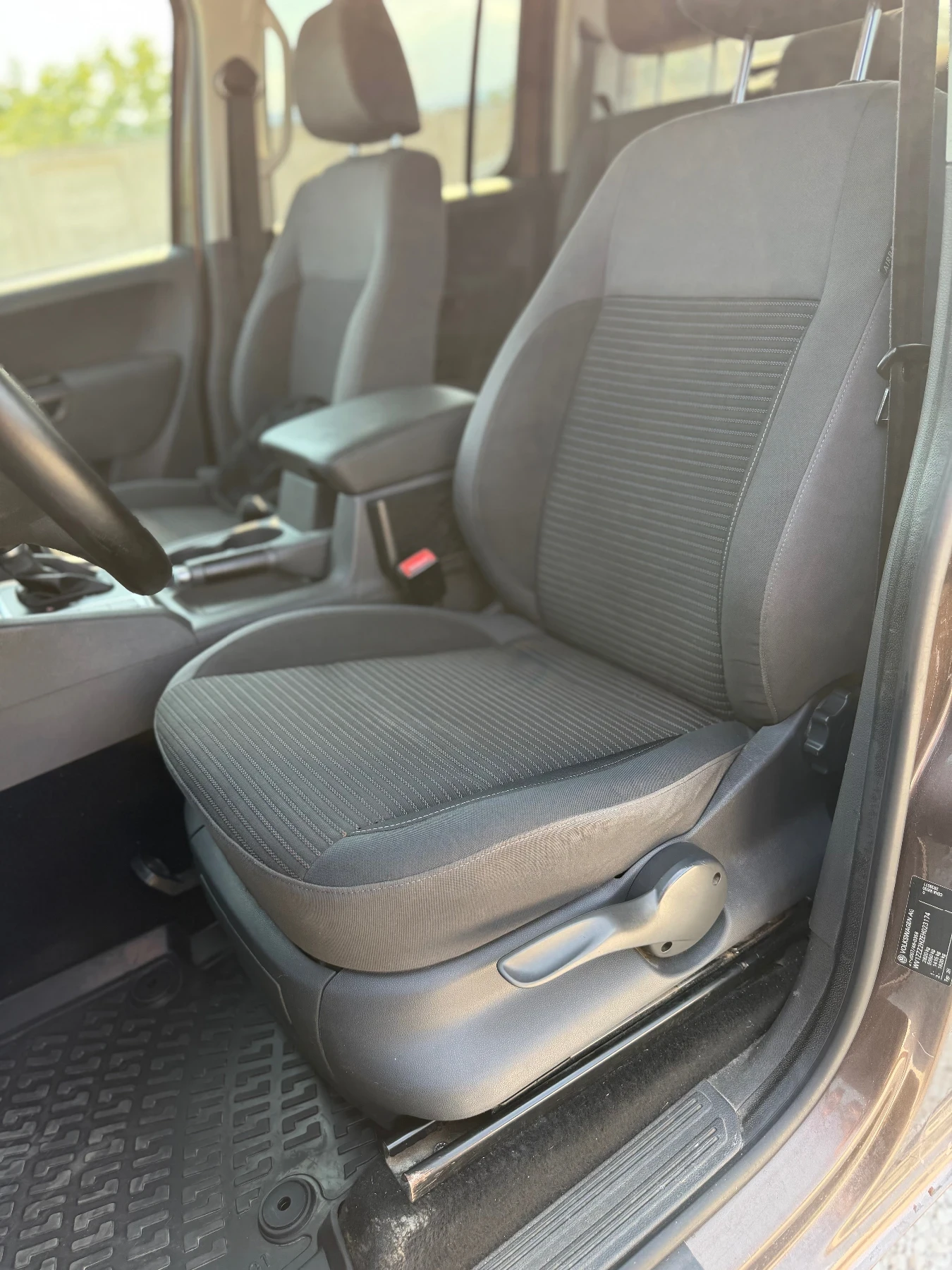 VW Amarok 2.0TDI 190HP 8ZF, снимка 11 - Автомобили и джипове - 56032716