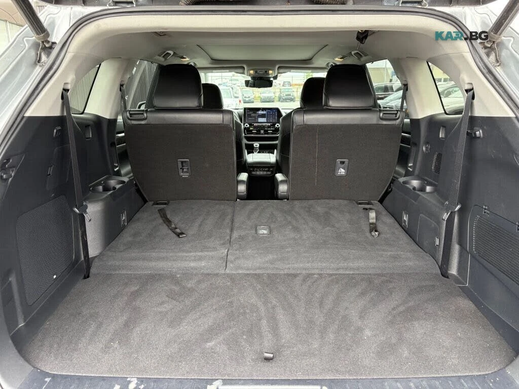 Toyota Highlander PLATINUM* 4X4* ОБДУХВАНЕ* 360 КАМЕРА* 4 ПОДГРЕВА* , снимка 17 - Автомобили и джипове - 56313730
