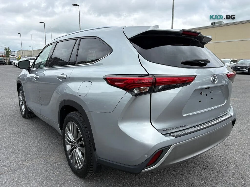 Toyota Highlander PLATINUM* 4X4* ОБДУХВАНЕ* 360 КАМЕРА* 4 ПОДГРЕВА* , снимка 4 - Автомобили и джипове - 56313730