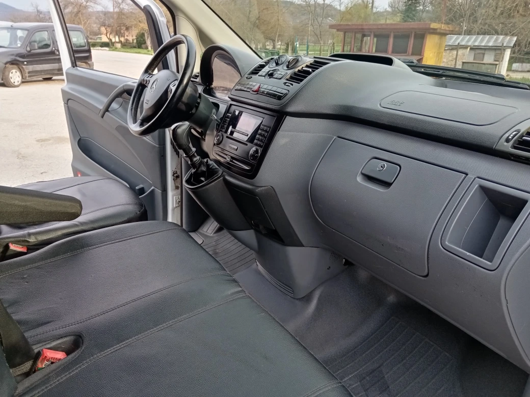 Mercedes-Benz Vito 110CDI Клима, снимка 14 - Бусове и автобуси - 54057854
