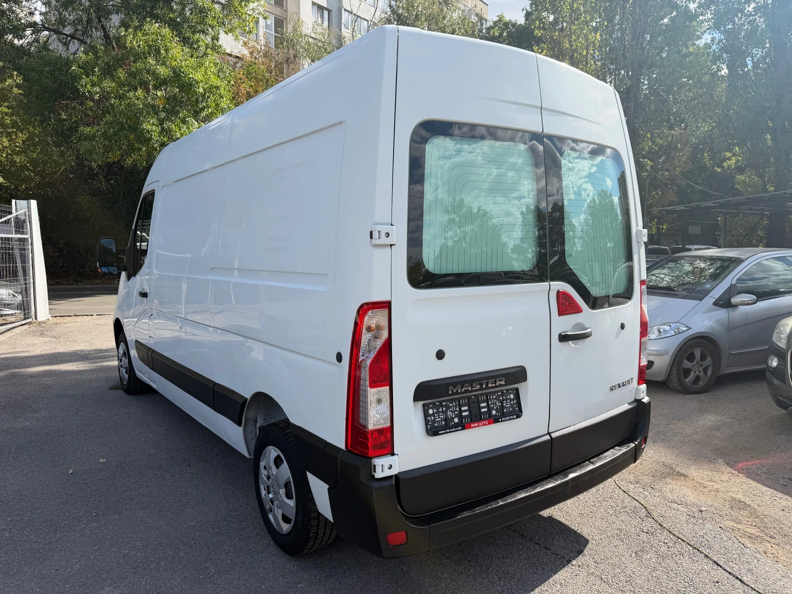 Renault Master 2.3DCI* L2H2, снимка 3 - Бусове и автобуси - 56220419