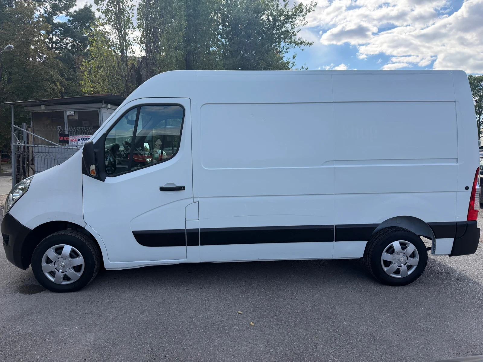 Renault Master 2.3DCI* L2H2, снимка 6 - Бусове и автобуси - 56220419
