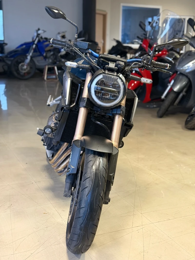 Honda Cb 650R ABS!, снимка 2 - Мотоциклети и мототехника - 52577139