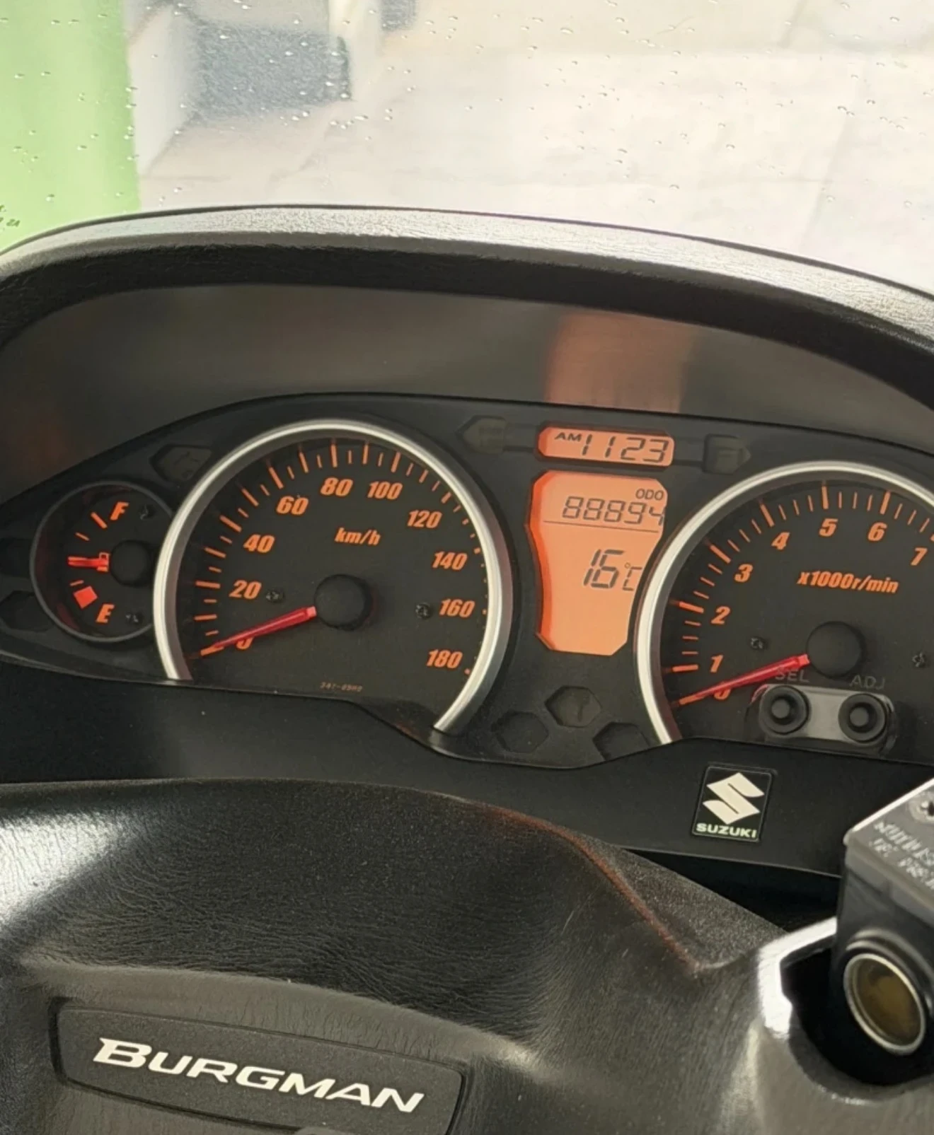 Suzuki Burgman    - 2  | Mobile.bg   11