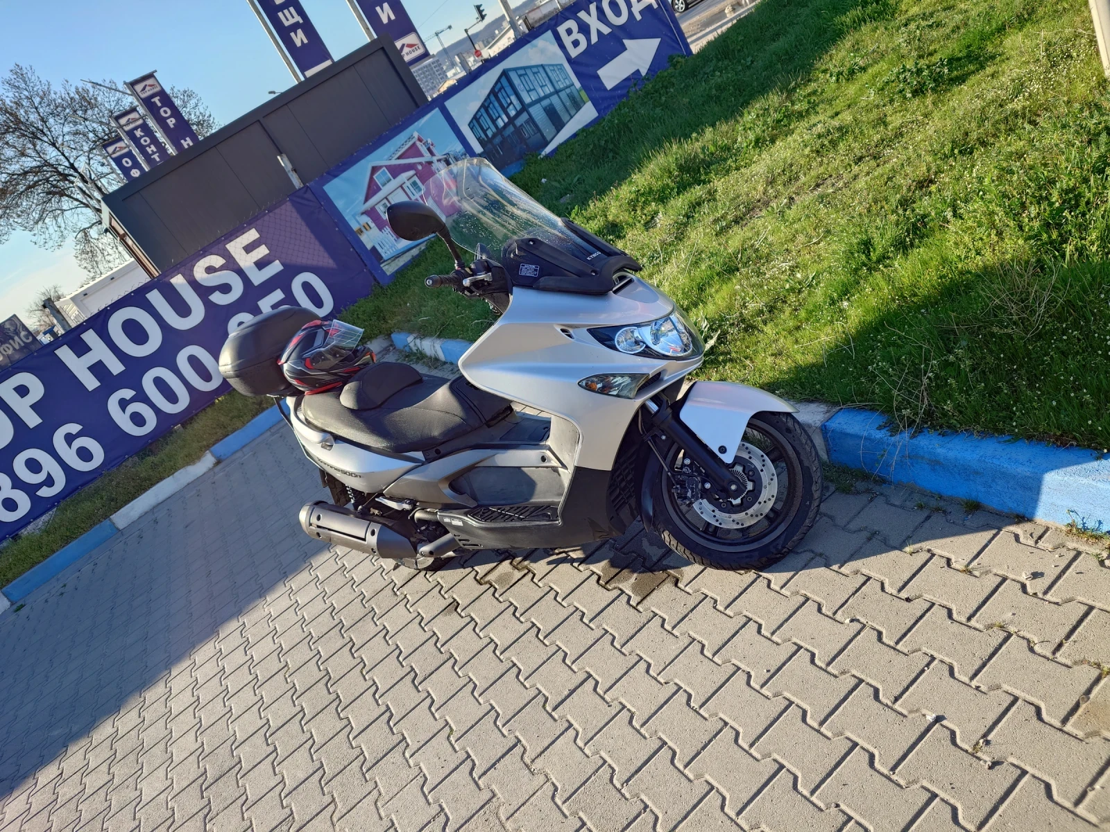 Kymco Xciting 500 i, снимка 2 - Мотоциклети и мототехника - 54179508