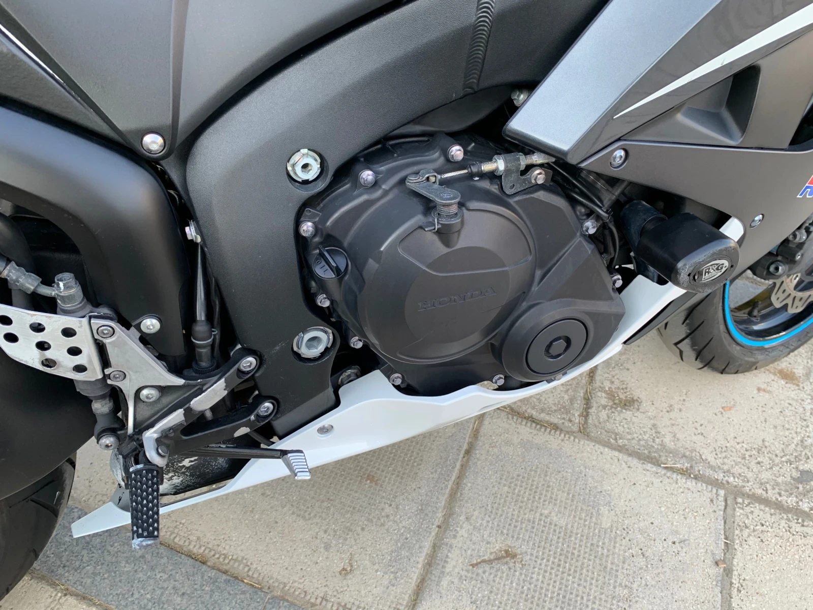 Honda Cbr 600 RR, снимка 10 - Мотоциклети и мототехника - 56403185