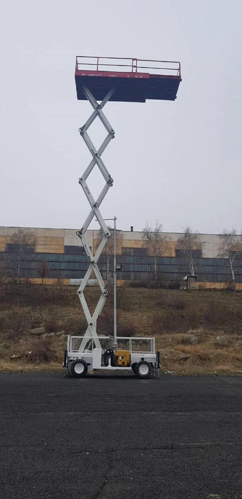 Автовишка Друга марка HOLLAND LIFT COMBI B-165 DL 25  4x4, снимка 9 - Индустриална техника - 23733460