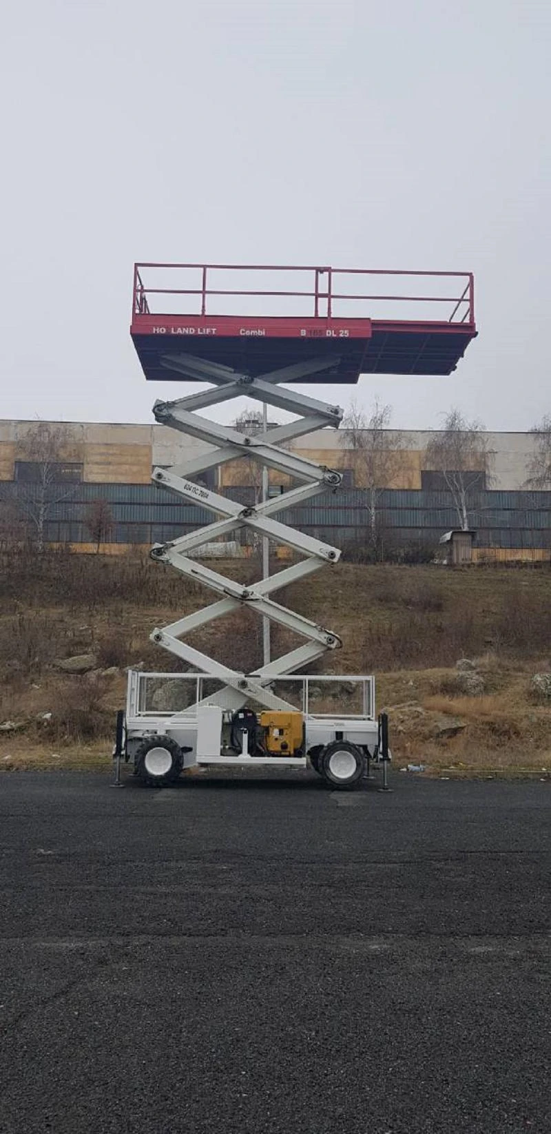 Автовишка Друга марка HOLLAND LIFT COMBI B-165 DL 25  4x4, снимка 6 - Индустриална техника - 23733460