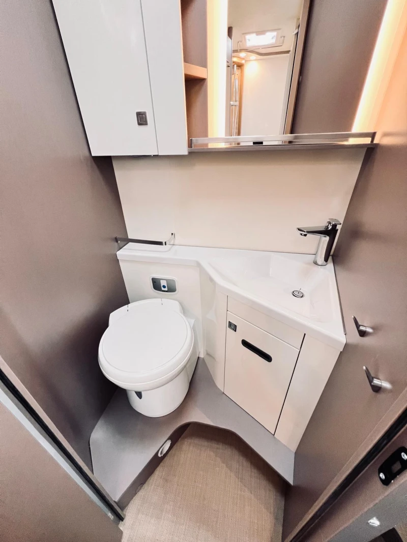 Кемпер Burstner Lyseo TD Harmony Line IT 736 Santina, снимка 15 - Каравани и кемпери - 49720712