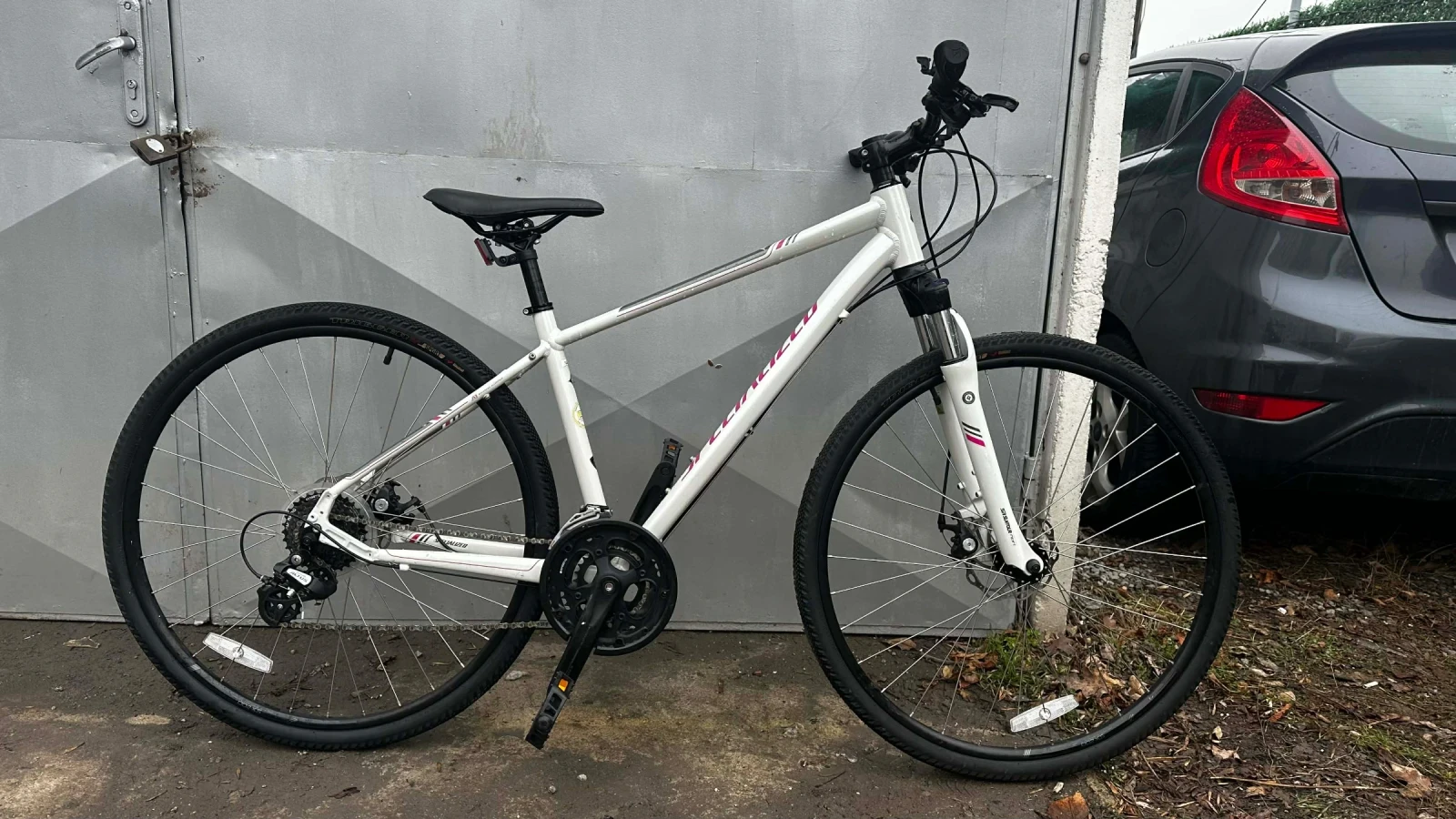 ������� Specialized Ariel | Mobile.bg � ����������� 1