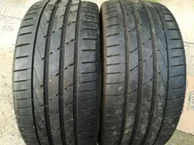 Гуми Летни 225/35R19, снимка 1