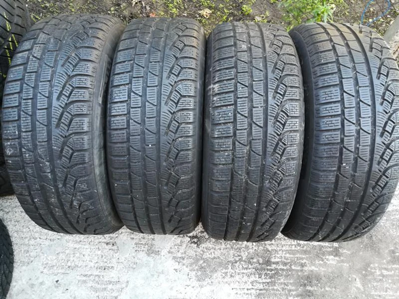 Гуми Зимни 225/60R17, снимка 8 - Гуми и джанти - 19576976